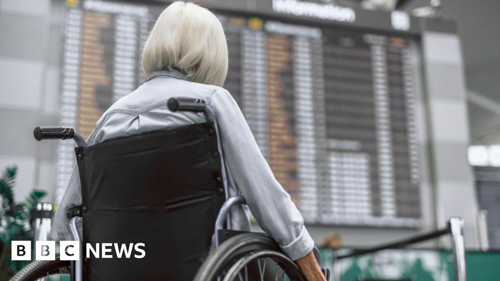 Blue badge holders should not pay airport drop-off fees, charity says