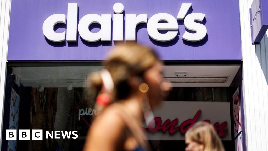 Claire's collapses into administration putting 2,150 jobs at risk