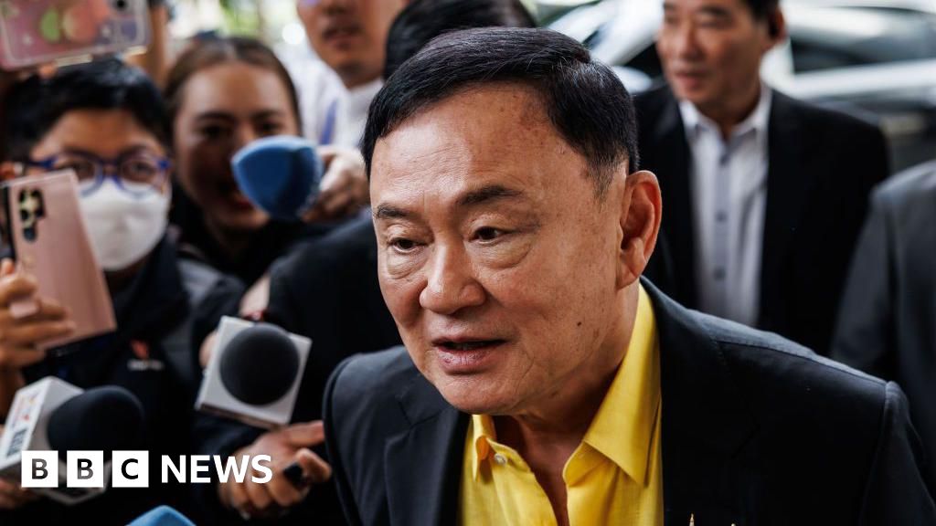 Court acquits Thaksin Shinawatra in royal insult case