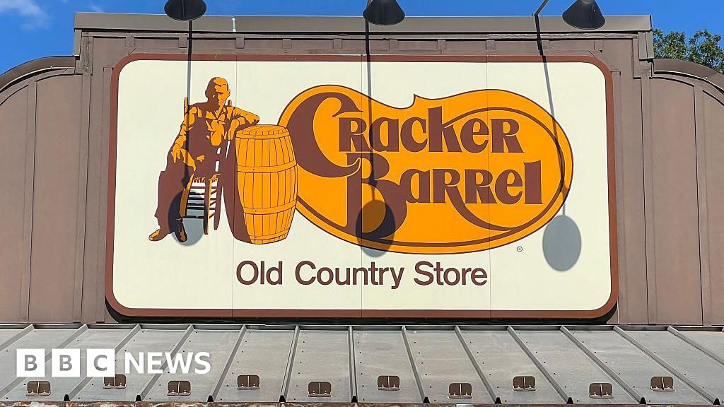 Cracker Barrel scraps new logo after backlash