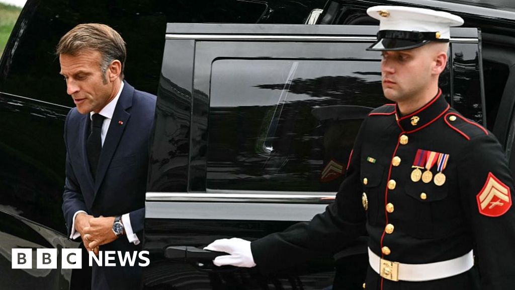 European leaders rush to US to help Ukraine avoid 'capitulation’