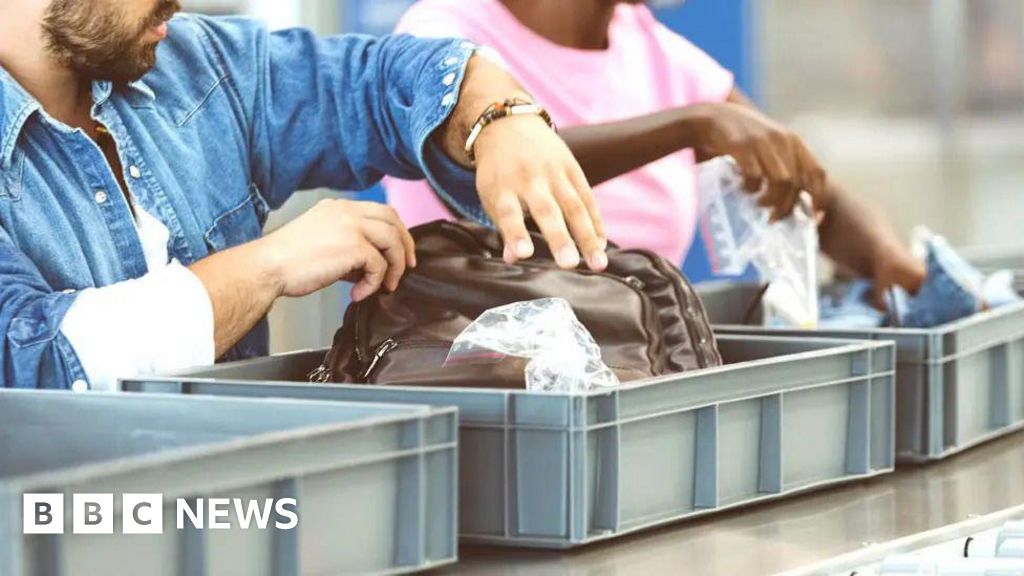 Gatwick strikes suspended after new pay offer