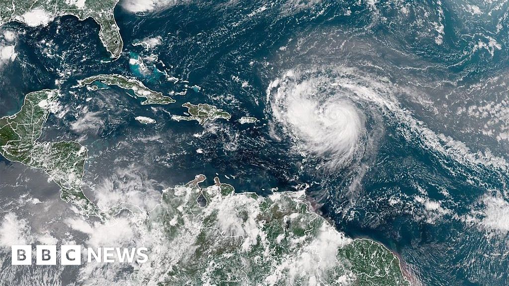Hurricane Erin rapidly intensifies to category five storm