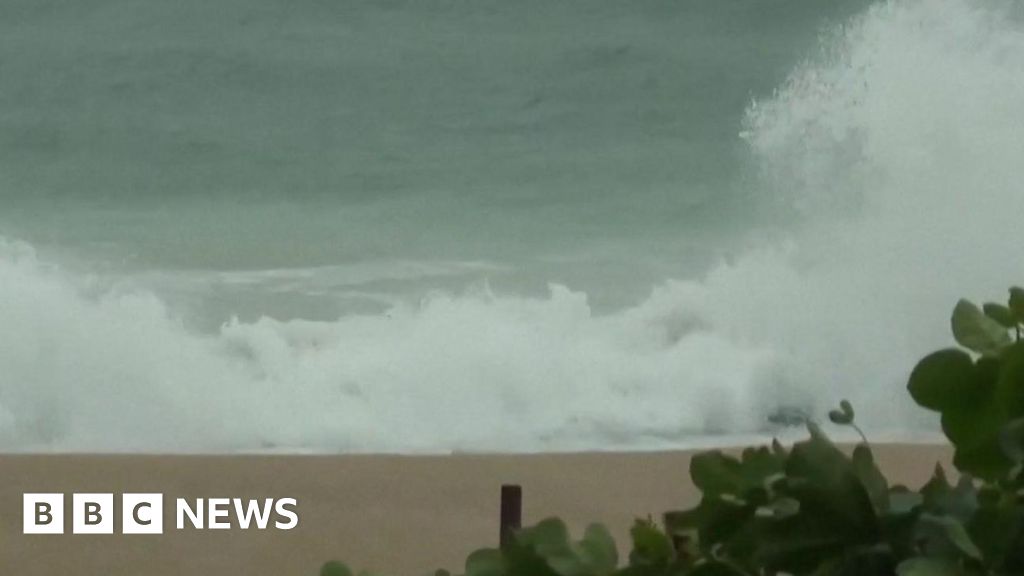 More than 500,000 ordered to move as Typhoon Kajiki heads for Vietnam