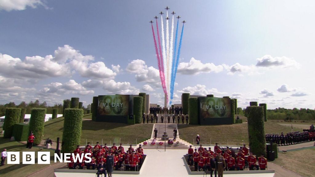 Royals and veterans mark VJ Day 80 years on
