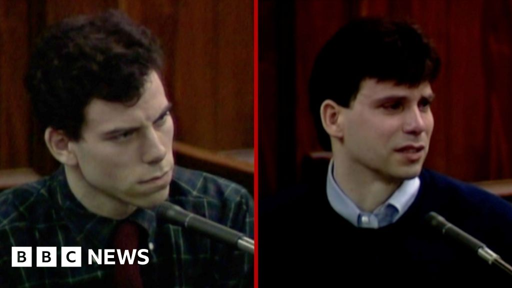 Watch moments from the Menendez brothers trial in 1993