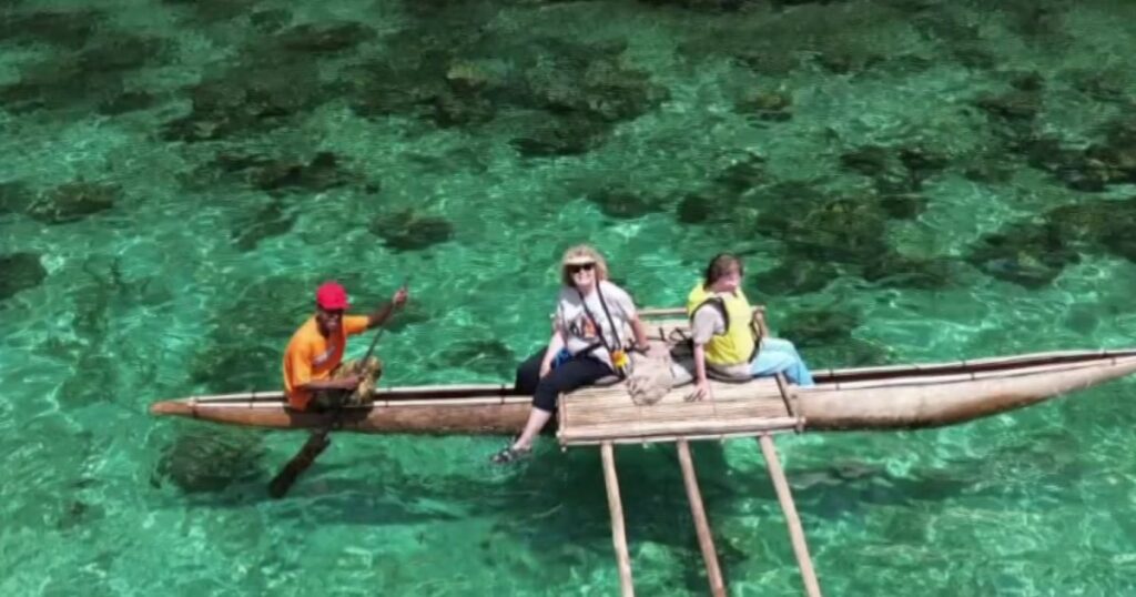 Best friends in their 80s go viral for their globetrotting 80-day adventure