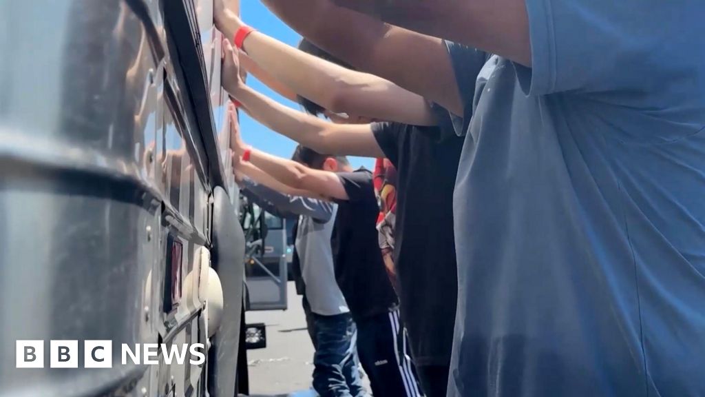 Business chiefs urge Trump to ease up on immigration crackdown after Georgia raid