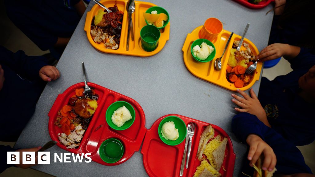 Children in Cornwall to be auto-enrolled for free school meals