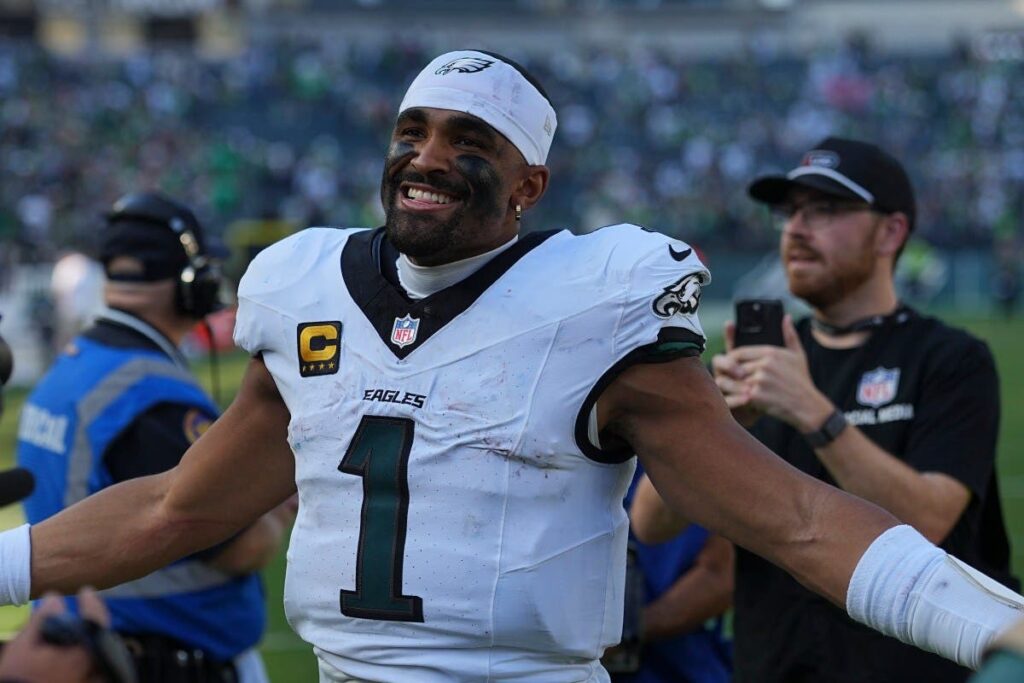 Eagles’ Jalen Hurts Clears the Air on His Viral Sideline ...
