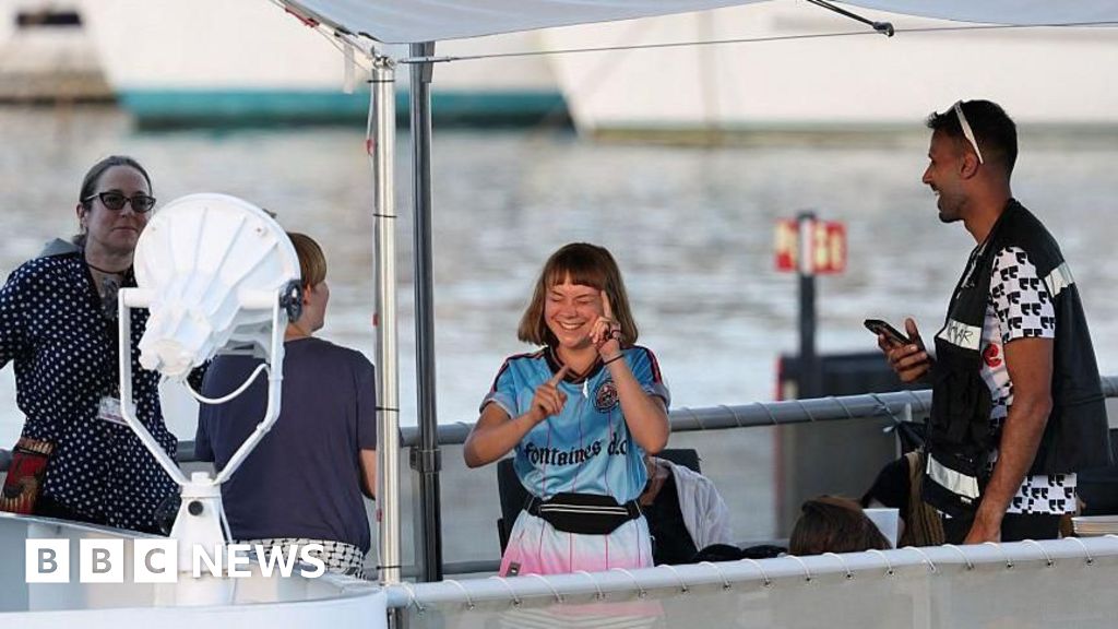 Gaza flotilla with Greta Thunberg on board departs Barcelona