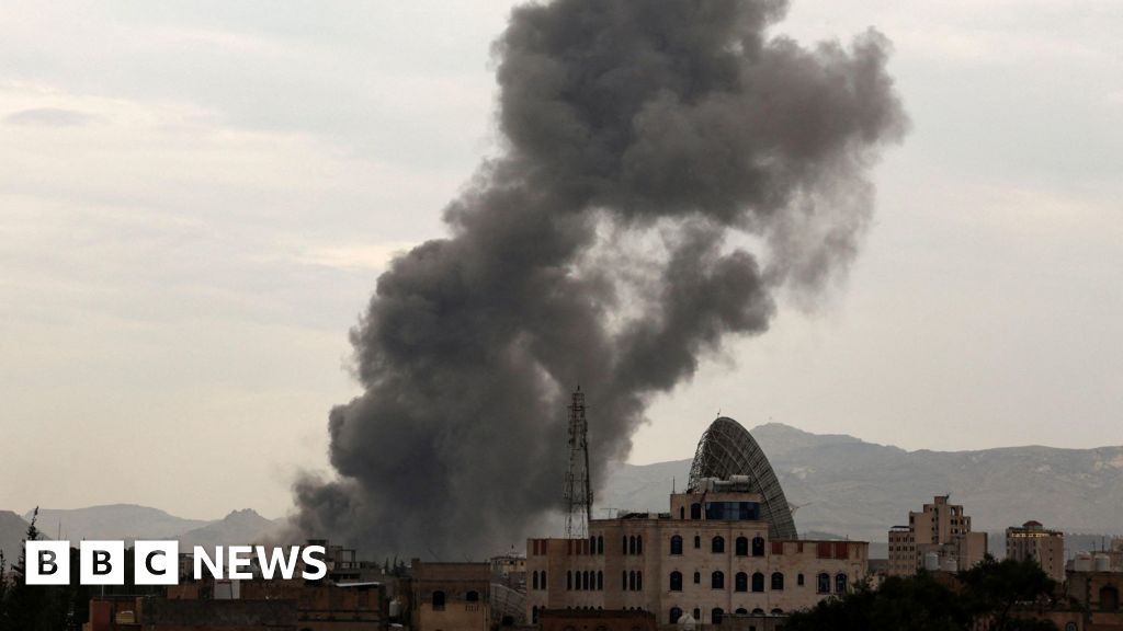Israeli strikes in Yemen kill 35 people, Houthis say