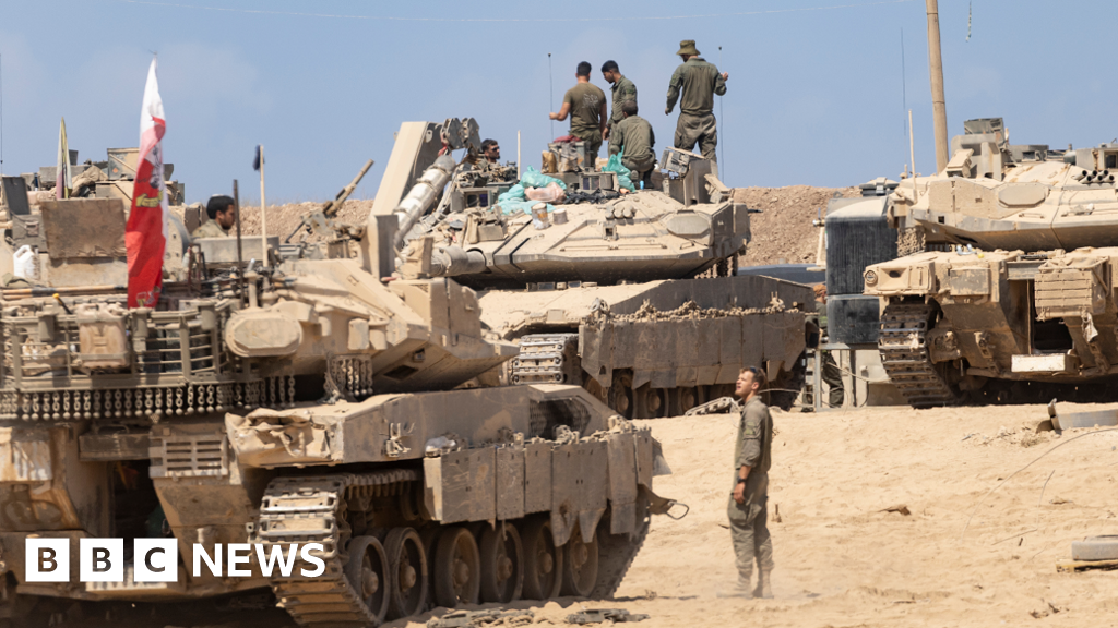 Israeli tanks push into major Gaza City residential area