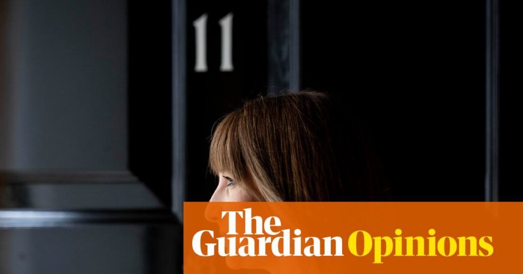 I’ve seen reshuffles from the inside, and I know why Starmer won’t sack Rachel Reeves – even though he should | Simon Hart