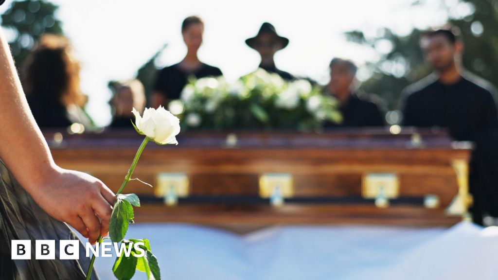 Namibians warned against holding parties at cemeteries after 'disgraceful' event