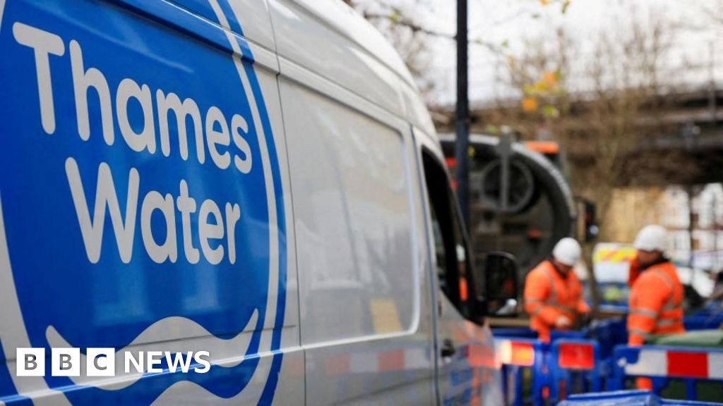 Thames Water bidders ready to clear-out top managers in rescue deal