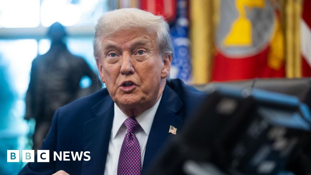 Trump faces major headaches with incidents in Qatar and Poland