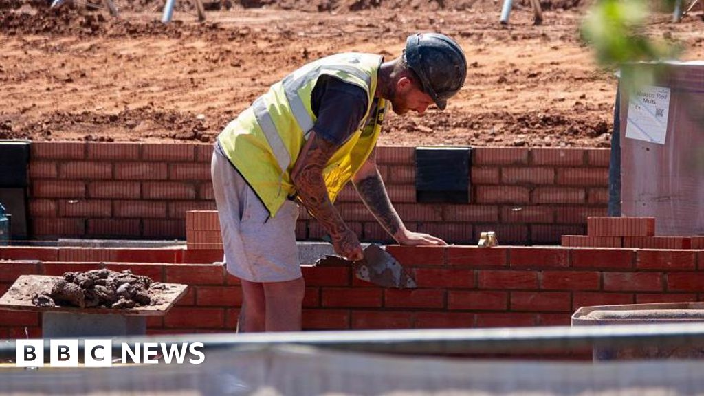 UK cement production drops to lowest levels since 1950s