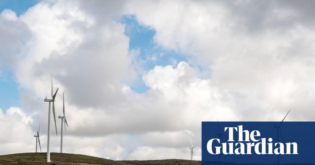 Weakening net zero policy ‘will spook investors’, warns UK’s climate adviser | Renewable energy