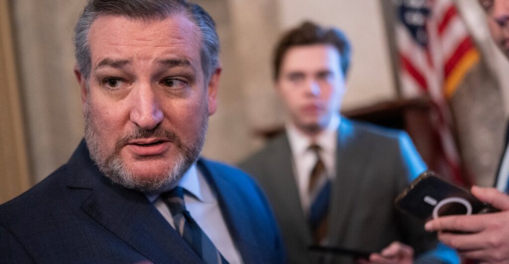 Cruz wants to make it easier for Americans to get damages for government censorship