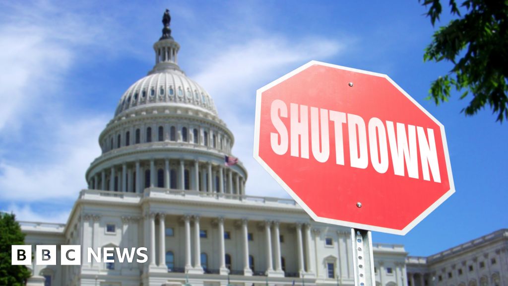 Federal workers on US government shutdown
