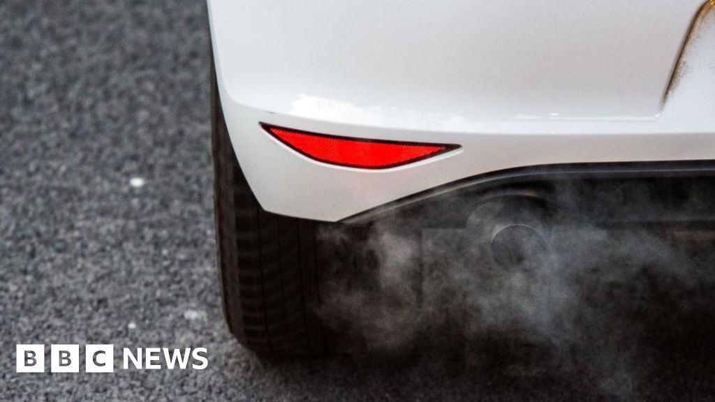 Five carmakers go on trial over emissions cheat claims