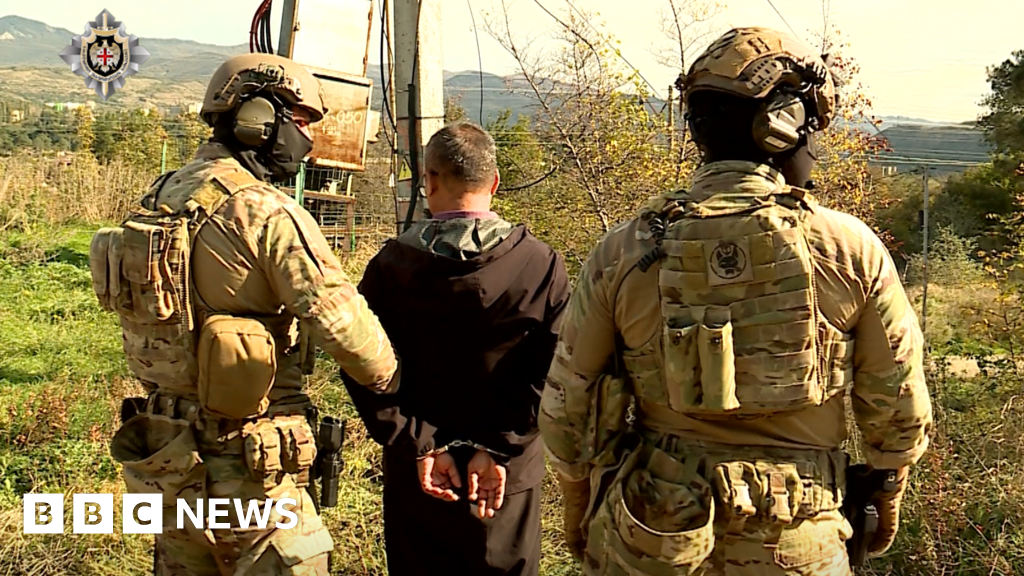 Georgia arrests three for trying to illegally buy 2kg of uranium