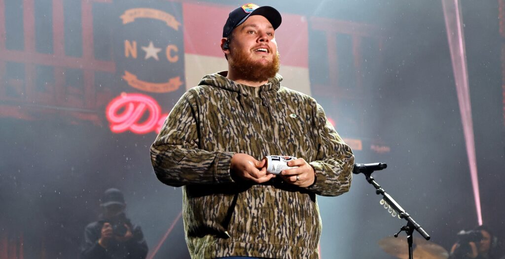 “He Will Never Forget This Day!” Luke Combs Song Goes Viral for Capturing Adorable Father-Son Moment