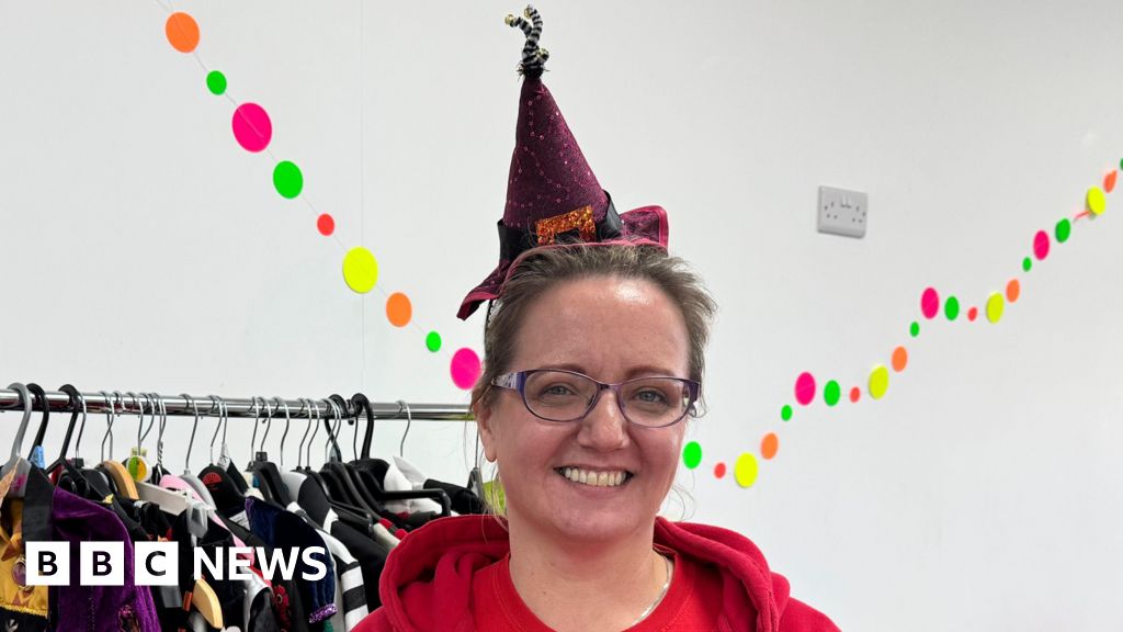 Hopes Washington Halloween swap-shop can cut costs for families