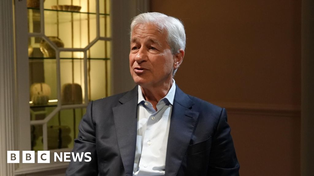 JP Morgan boss Jamie Dimon sounds warning on US stock market fall