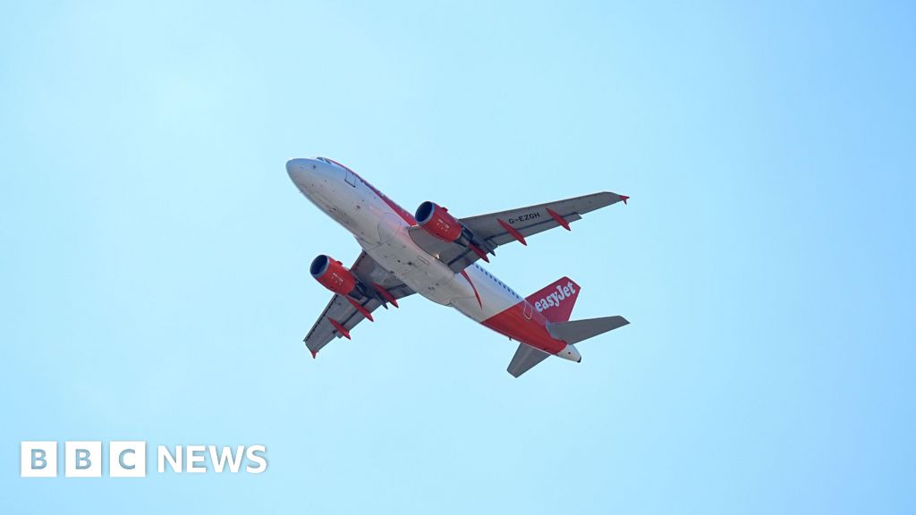 Legal challenge begins against Gatwick Airport expansion