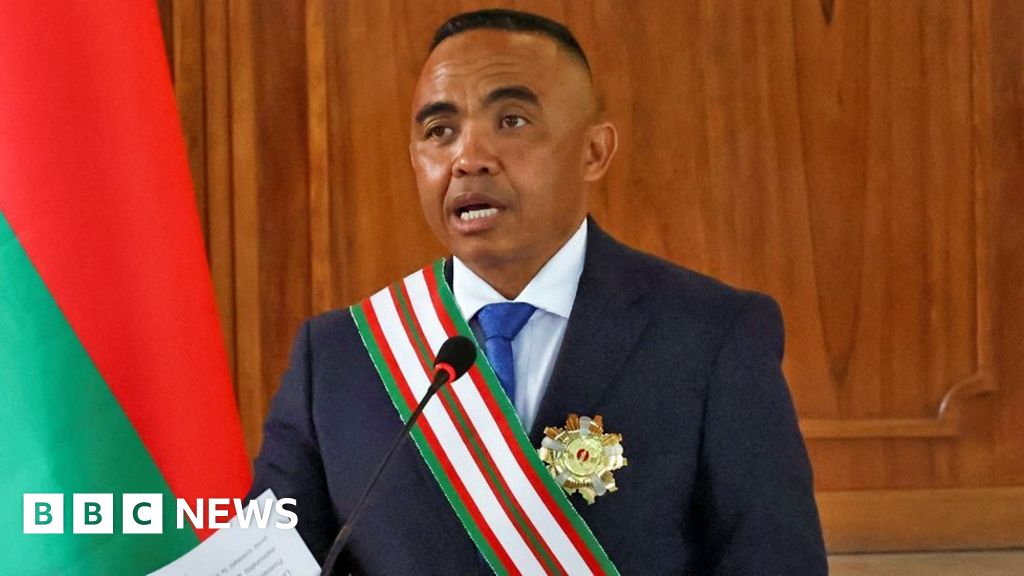 Madagascar military leader Colonel Michael Randrianirina sworn in as president and thanks protesters
