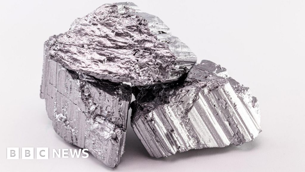 Major UK rare earths refinery scrapped in favour of US