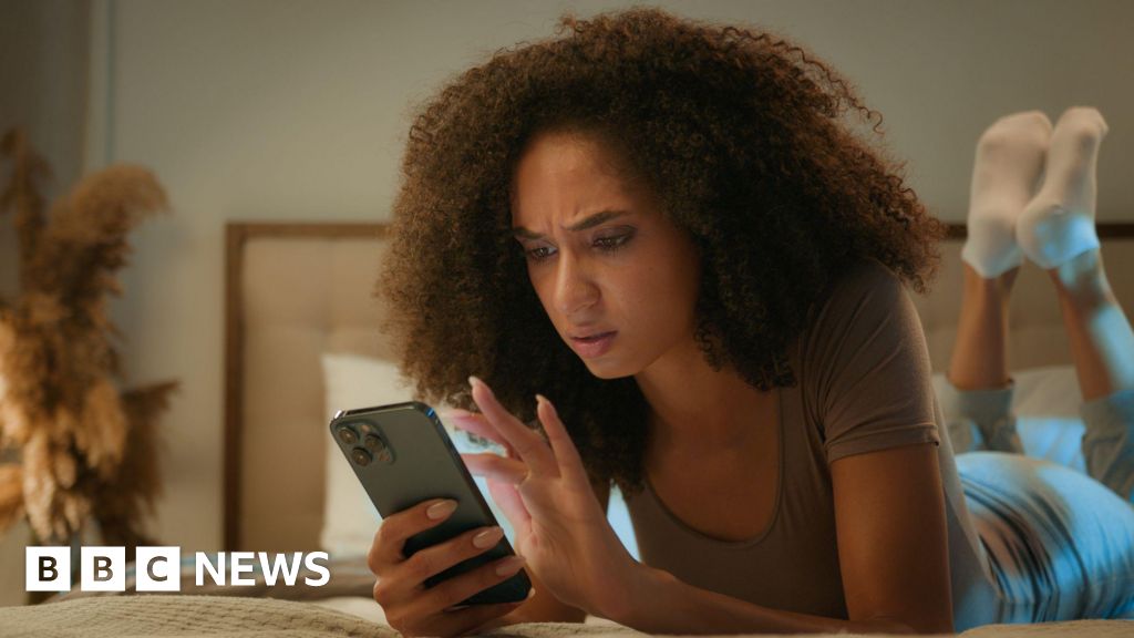 Ofcom proposes new rules to enhance blocking of scam texts