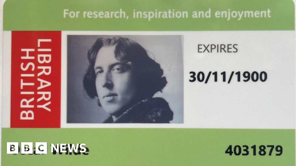 Oscar Wilde's British Library card reissued 130 years after being revoked over gay conviction