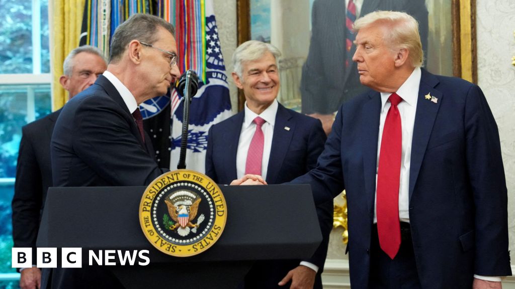 Pfizer to offer cheaper US drugs via Trump's website in new deal