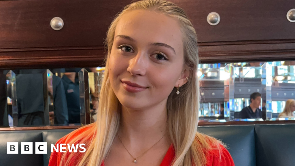 Reading students claim 'unlimited' energy bills cost £2k more