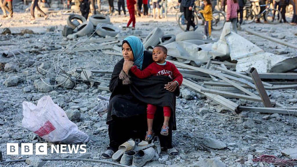 Shock in Gaza as Trump appears to welcome Hamas response to US peace plan