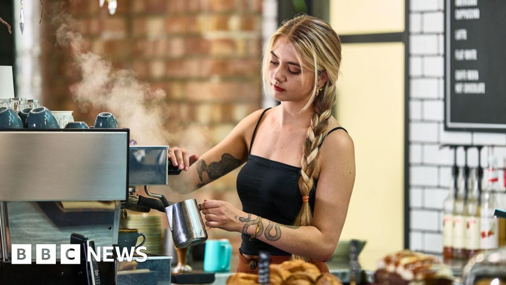 UK economy grew 0.1% in August