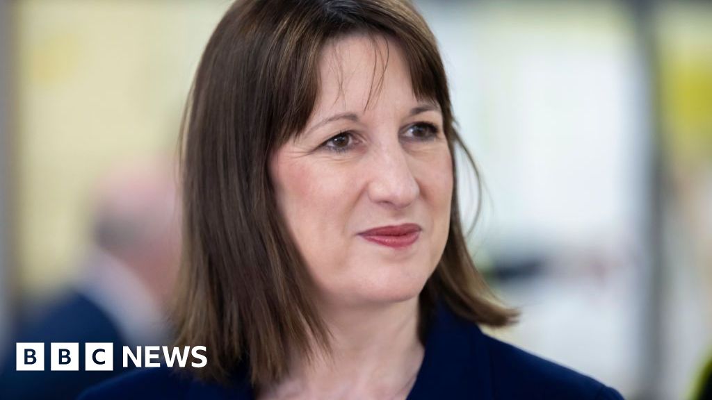 UK forecast to be second-fastest growing economy in G7