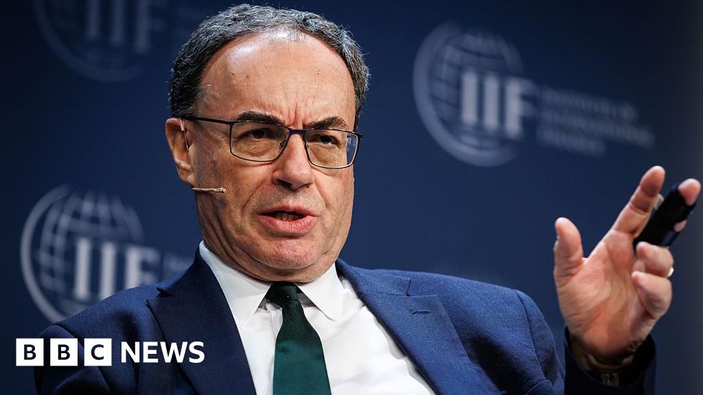 US firm collapses ringing 'alarm bells', says Bank of England chief