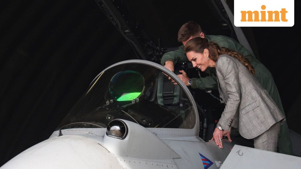 Watch: Kate Middleton’s graceful backward walk in heels down a steep staircase goes viral