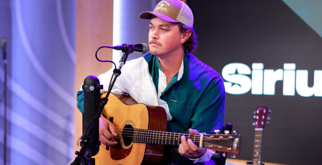 Zach Top Goes Viral While Performing ‘Rocky Top’ for Thousands of Excited Vols Fans