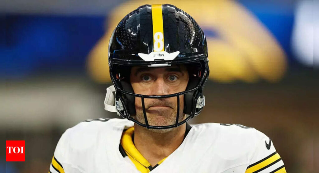 Aaron Rodgers’ viral hit photo turns into comedy gold after ex-Packers teammate David Bakhtiari’s roast | NFL News