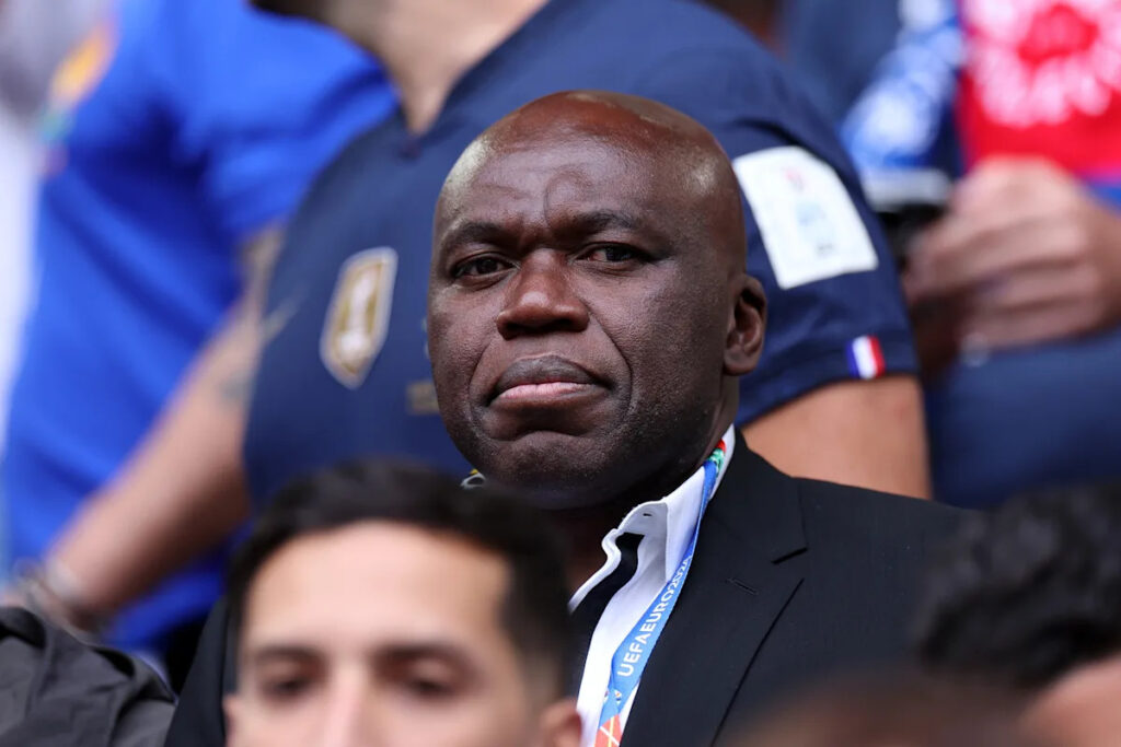 🎥 Barry White, Olympia on fire... the viral video of Mbappé’s dad 🤣