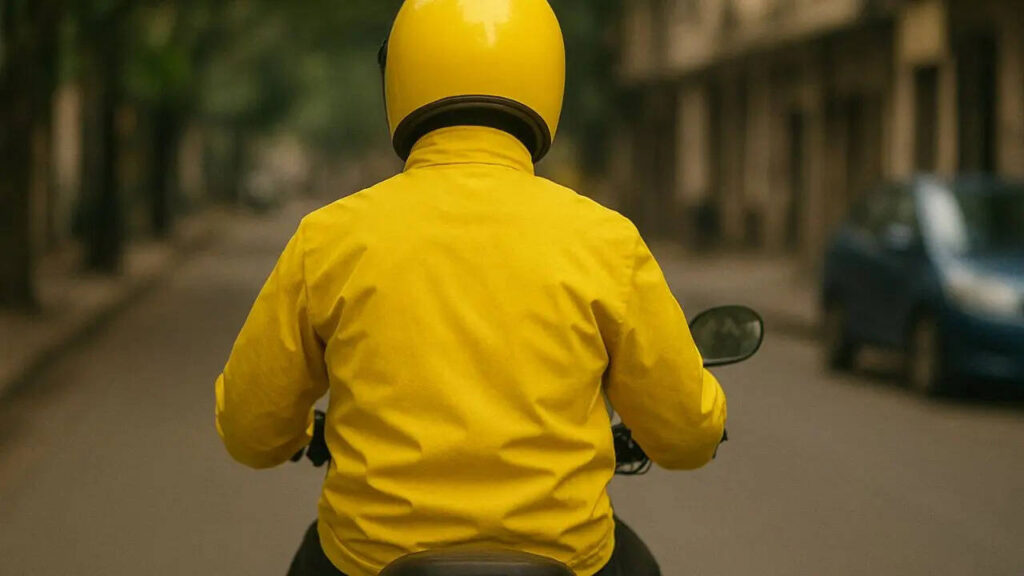 'Blinkit Guy Came Crying At My Doorstep': Internet Divided Over Viral Story of Missing Item & Lost Earnings | Viral