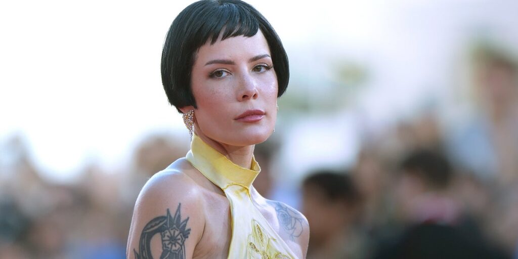 Outrage After Viral Video Shows Fan Groping Pop Star During Her Show