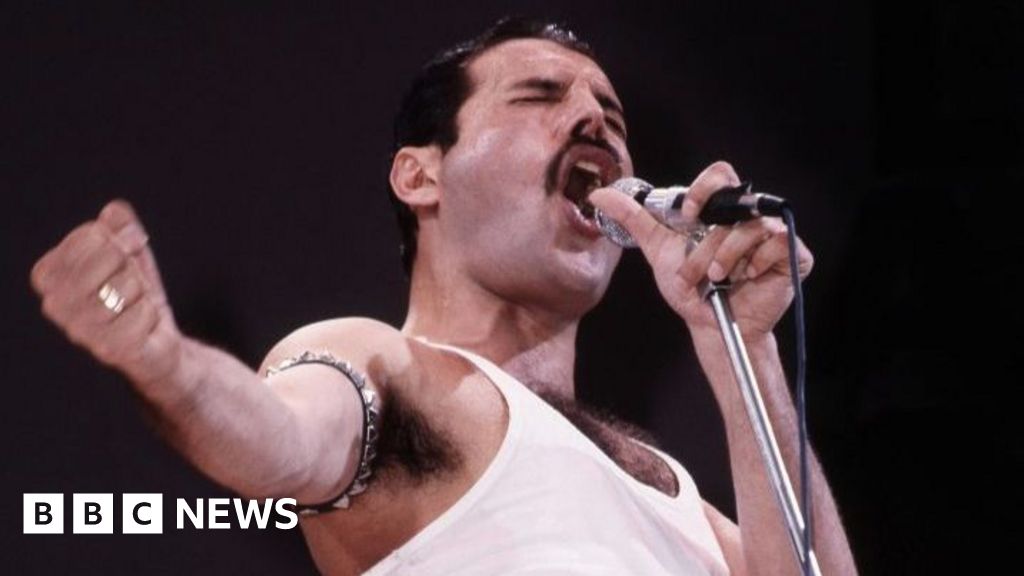 Royal Mint celebrates rock legend Freddie Mercury on collectable coin