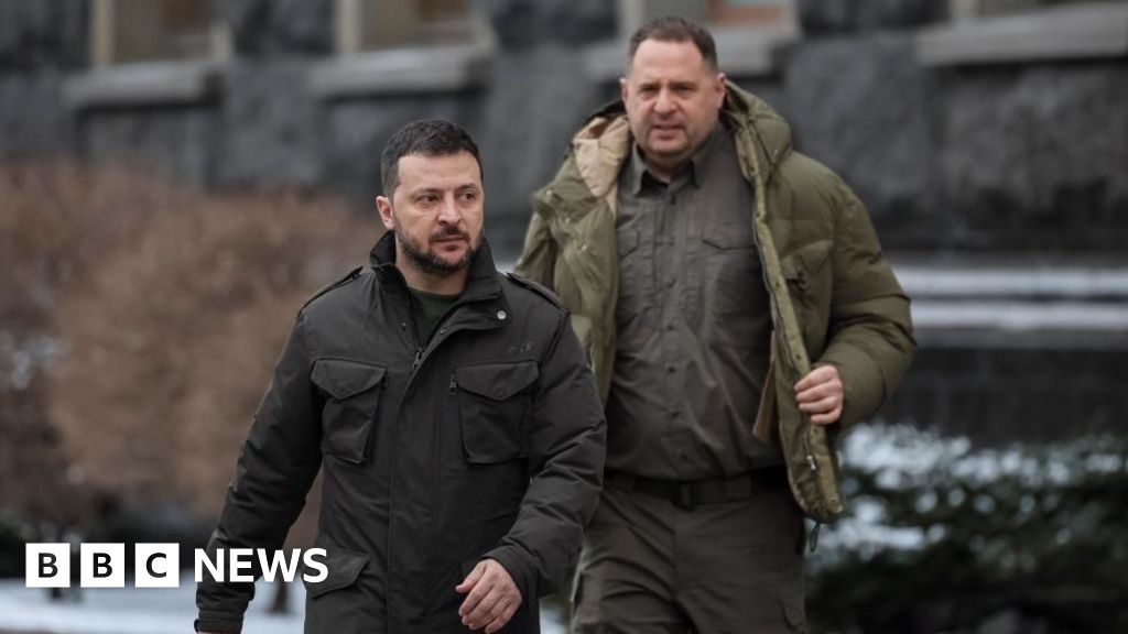 Zelensky's chief of staff Andriy Yermak resigns after anti-corruption raid