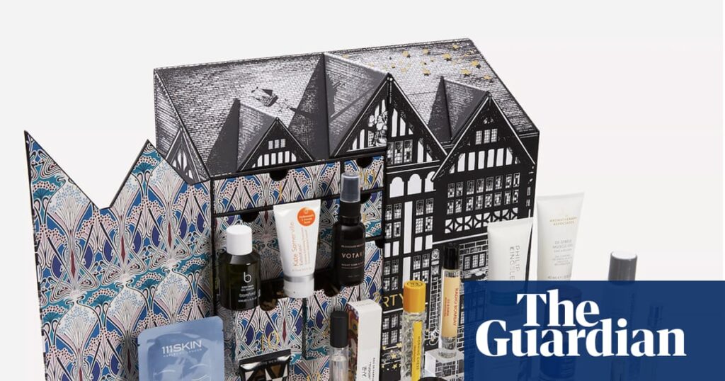 ‘Superfluous consumerism’: adult Advent calendar trend alarms green groups | Christmas